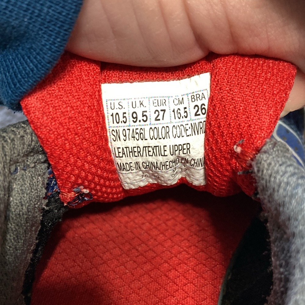 Little Boys Skechers Tennis Shoes Size 10.5. Red and Blue Velcro Sneakers. - Picture 5 of 8